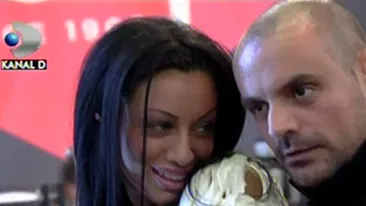 L-a uitat rapid! Beatrice, milionara lui Pepe, e cu altul!