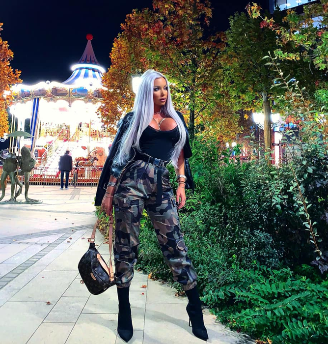 Loredana Chivu, mesaj disperat pe Facebook: „Distribuiţi, vă rog!”