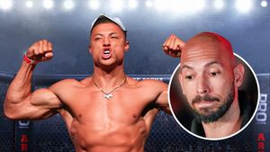 Andrew Tate a fost rupt cu bătaia! Chase DeMoor l-a învins într-un meci controversat