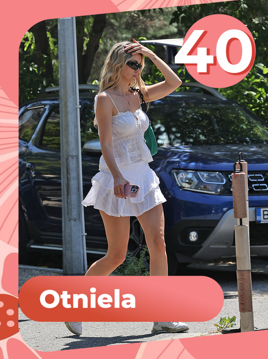 TOP 40 de vedete care au scos „artileria grea” la soare. Cristina Ștefania, Alexia Eram sau Andreea Bălan fac senzație în rochițe mini, mulate chiar și nemachiate