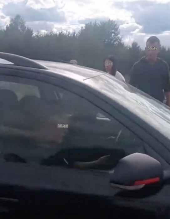 Acuzații la adresa mamei lui Iosif, băiețelul de 4 ani înecat în Trotuș. Localnicii spun că l-ar fi agresat pe micuț