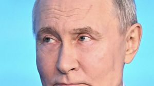 Vladimir Putin, cu o cicatrice misterioasă pe frunte. Imaginile au stârnit noi speculații despre starea sa de sănătate