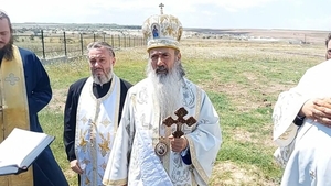 Val de reacții pe pagina Arhiepiscopiei Tomisului, după ce reprezentanții au transmis că „a ascultat Dumnezeu rugăciunile” să plouă: ”Lăudat să fie Busu!”