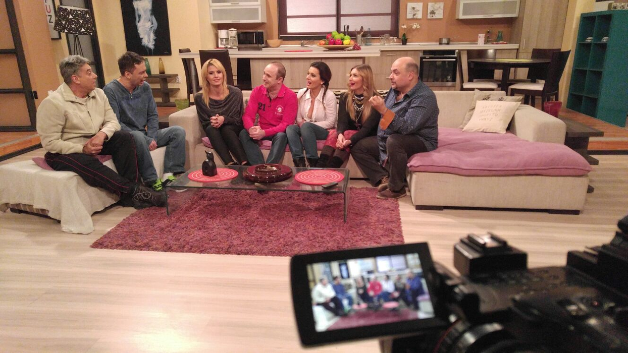 Soarta serialului "Trăsniții" ar urma să fie tranșată în martie