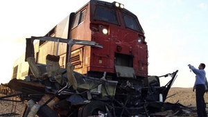 GRAV accident rutier in Egipt! Cel putin 25 de persoane au murit, dupa ce un tren de marfa a lovit un microbuz!