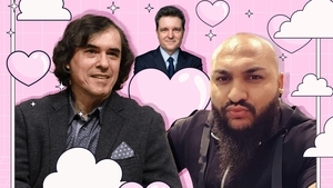 Dani Mocanu, mesaj către Mircea Cărtărescu. Nominalizatul la Nobel i-a distribuit melodia, iar manelistul se declară onorat că poetul îl admiră: ”Mințile strălucite gândesc la fel!”