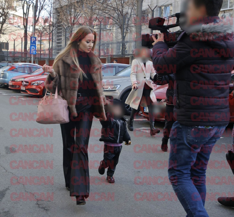 VIDEO | Tristan Tate, vizitat în arest de fosta iubită și de una dintre victimele din dosar! Cine sunt Cristina Pazurati și Beatrice