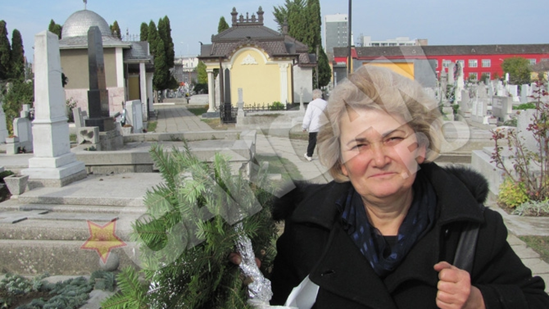 Revolta in cimitirele din Timisoara! Romanii sar in apararea tiganilor care si-au ridicat palate pe morminte