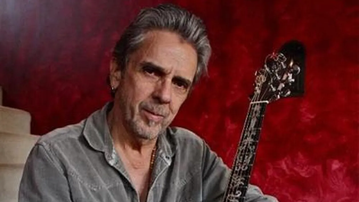 A murit Bobby Whitlock. Artistul a devenit faimos după ce a fondat formația Derek and the Dominos, alături de Eric Clapton