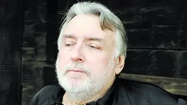 Cere tribunalului sa constate ca Adrian Paunescu e tatal ei biologic