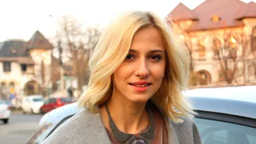 Dana Rogoz: Nu pot sa plec in weekend cu mai putin de trei perechi de pantofi