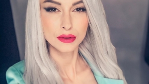 Andreea Bălan, mesaj dur pe reţelele de socializare: „Măştile şi armura să le lăsăm de-o parte”