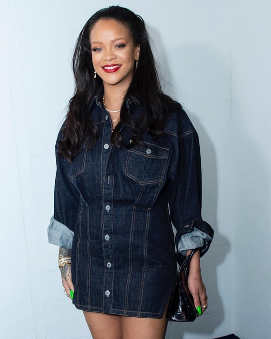 Forbes a făcut anunțul oficial: Rihanna e cea mai bogată cântăreață din lume. Cât de mare e averea divei