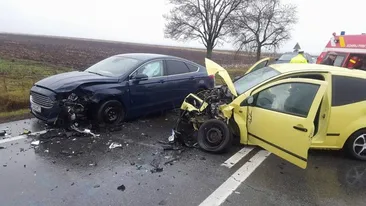 Accident grav în Argeș! Patru persoane au ajuns la spital!