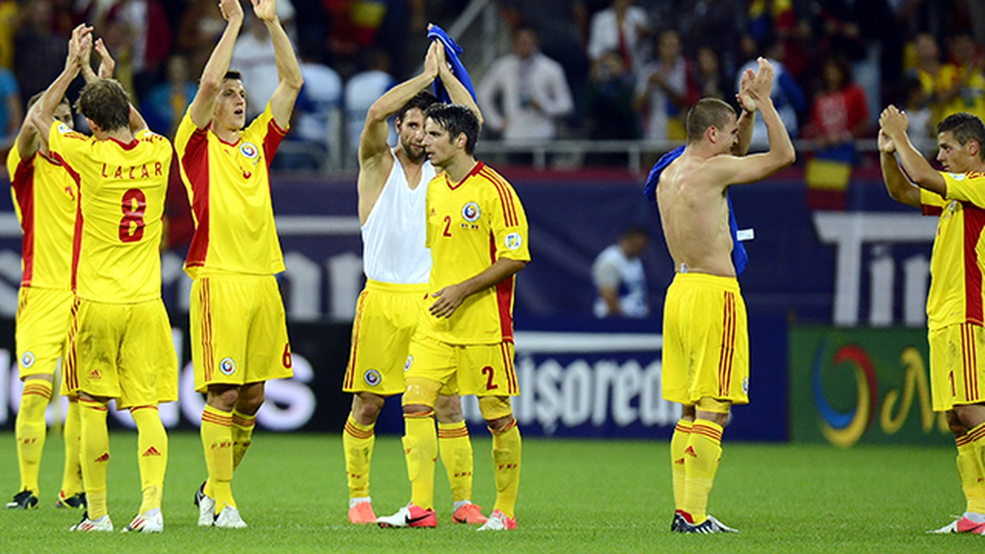 ROMANIA-GRECIA LIVE! "Tricolorii", facuti praf in presa elena. Jucatorii Greciei sunt impertinenti. Vezi o declaratie ULUITOARE!