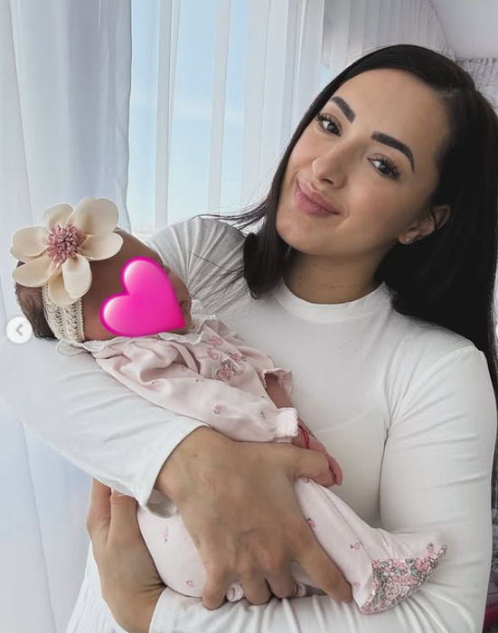 Larisa Iordache și Cristian Chiriță își botează fiica într-o zi extrem de SPECIALĂ pentru ei. Locația este de vis, dar și de… răcorire!