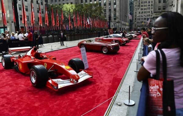 O maşină de Formula 1 condusă de Michael Schumacher a fost vândută pentru o sumă record! Ferrari-ul i-a adus sportivului marele trofeu la Monaco