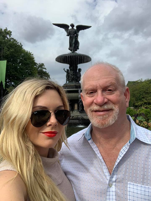Iasmina Milutinovici, românca măritată cu Bradford Hill, cel care deţine Statuia Libertăţii din New York, este însărcinată