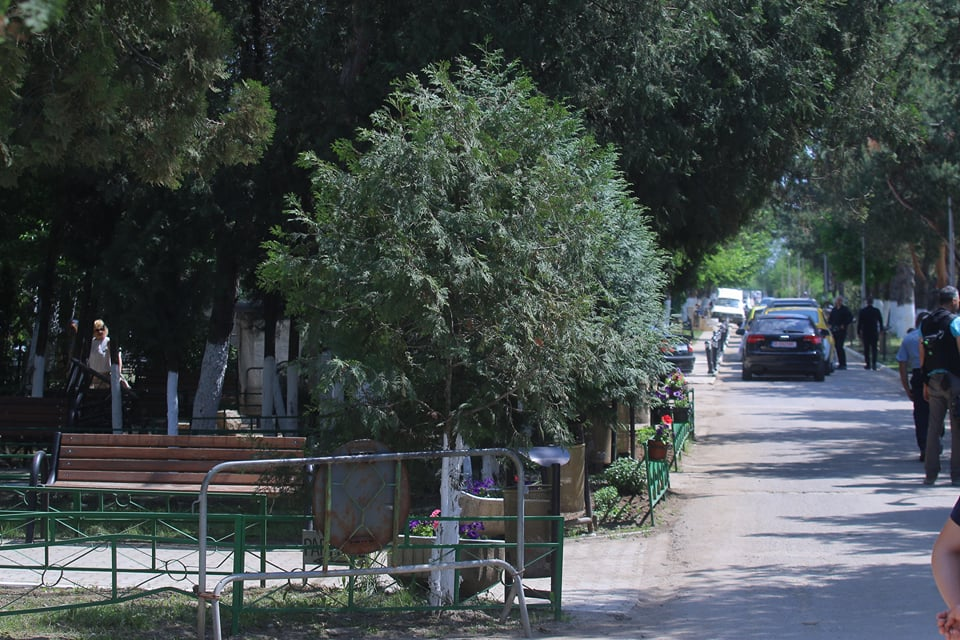 Soția lui Nelu Ploieșteanu i-a făcut o promisiune înfiorătoare fiului ei, înainte să fie îngropat: “Puiul lu’ mama, deschide ochișorii”