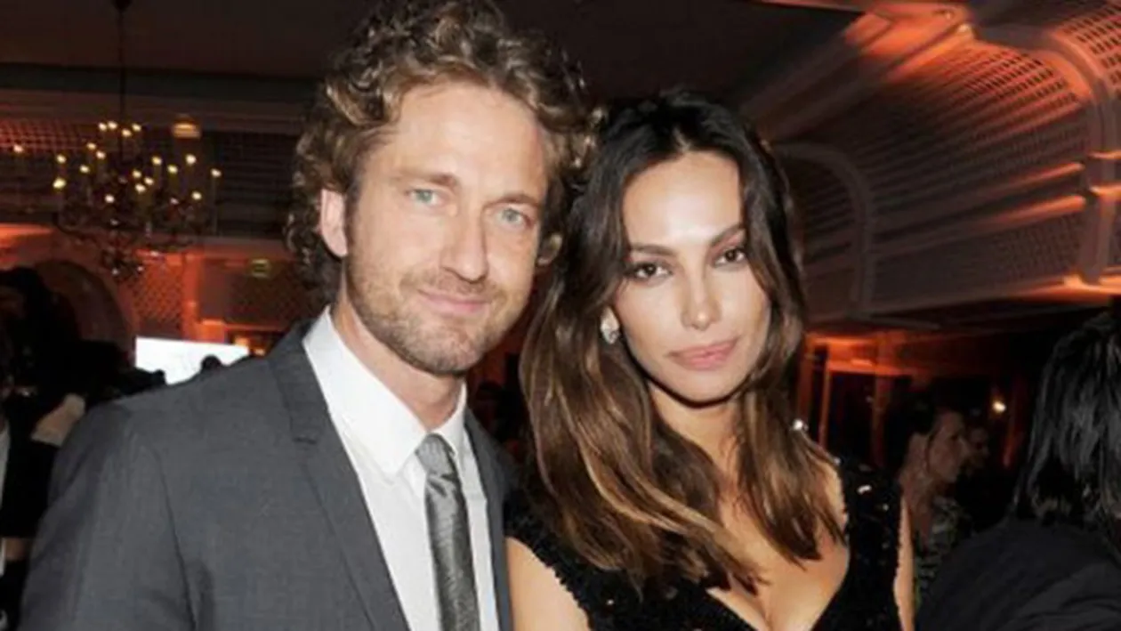 Motivul pentru care Madalina Ghenea si Gerard Butler s-au despartit:  A vrut sa duca ...