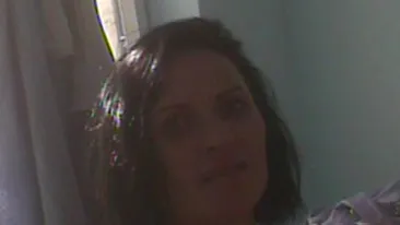 Lumnita Perijoc, obsedata de trupul ei! Isi schimba frecvent coafura inghinala si e tatuata din cap pana-n picioare