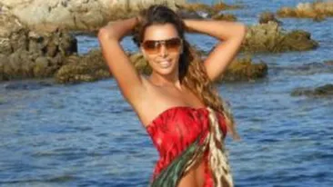 Primele imagini cu OTV-ista fara chilotei insarcinata! Uite cum arata gravida in luna a patra