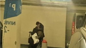 Mihai Morar, mesaj emoţionant dintr-un mall: ”Clipa aceea în care sărutul lor...”