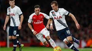 Duel tare între Arsenal şi Tottenham! Programul etapei şi clasamentul în Premier League!