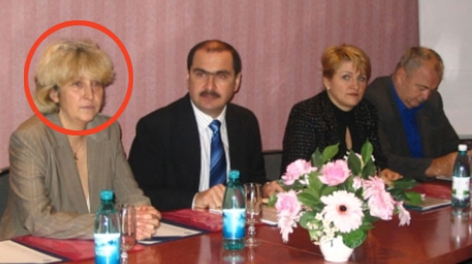 Marturii socante ale femeii care si-a anuntat sinuciderea pe Facebook: "Frigiderul e gol, Iliuta vrea o sticla de apa si o napolitana, in permanenta ii e foame, Andreea Iliescu plange si o doare stomacul de foame"