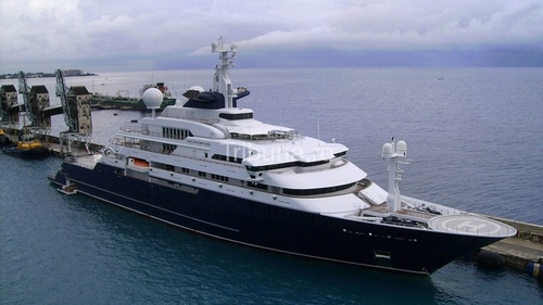 Fabuloasa avere a lui Abramovich: detine cel mai mare yacht din lume si are propriul sau Boeing 767!