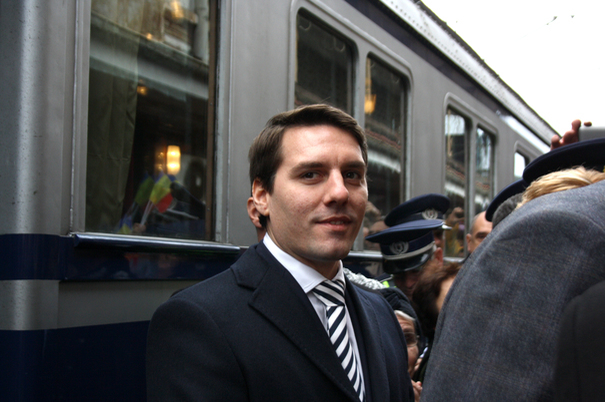 Fostul Principe Nicolae, mesaj pentru români, în prag de Crăciun. “Oriunde vă aflaţi, eu şi…”