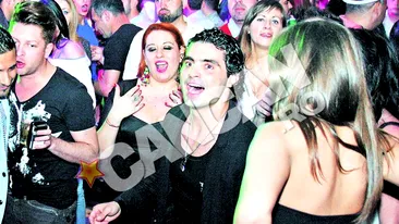 Pepe a ignorat-o pe Raluca Pastrama in club, la mare! El a dansat toata noaptea, ea a stat singura la masa