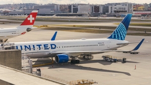 Alertă la bord! Glonț găsit într-un avion înainte de decolare. Pasagerii, dați jos din aeronavă