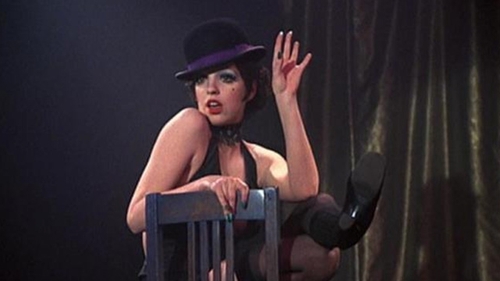 Teatrul Elisabeta cauta o Liza Minnelli de Romania! Actrita Crina Matei repune in scena o capodopera premiata cu sapte Oscaruri!
