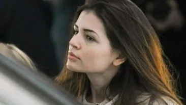 Imaginile pe care nu ai voie sa le ratezi! Cum e RASFATATA Monica Gabor de Mr. Pink chiar in centrul Los Angeles-ului