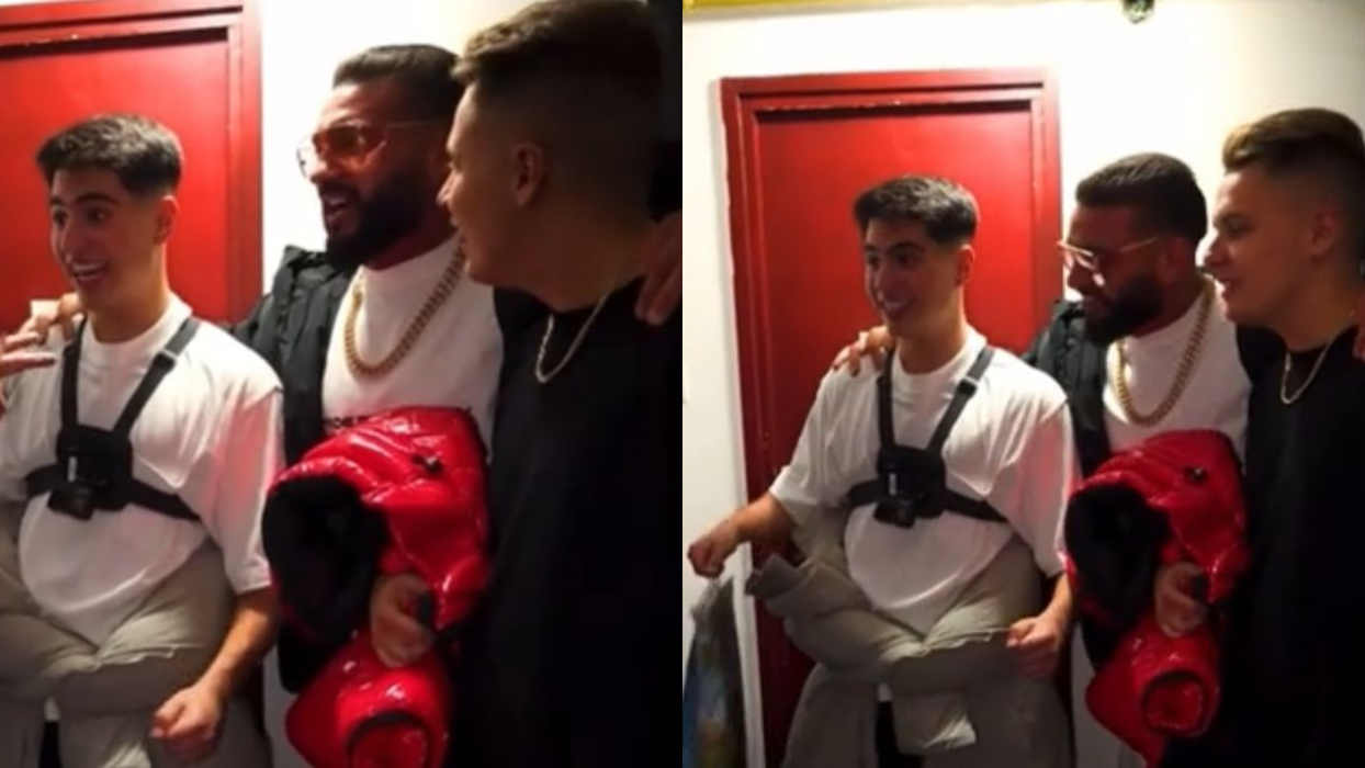 Cum a reacționat un bărbat, după ce Dorian Popa a mers random să-l colinde. Foto: TikTok