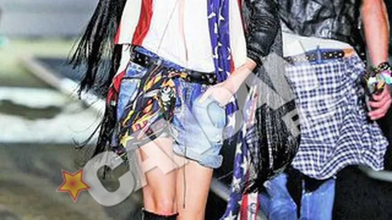 Au defilat cu succes pe podiumurile prezentarilor de moda de la Paris, Londra si Milano! Europa, la picioarele romancelor