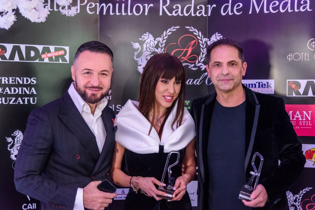 Denise Rifai: "Toate premiile din Univers pentru mine și echipa mea, merităm! Sunt foarte fericită, sunt foarte bucuroasă, merităm toate premiile. Muncim foarte mult, ne iubim publicul mai mult ca oricine și merităm. Aș vrea să luăm premiu în fiecare zi!" 