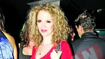 Si-a sunat sotia la club de 120 de ori