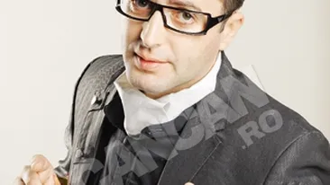 I-a luat locul lui Huidu! Dezbracatu debuteaza in aceasta seara, in rol de prezentator, la Cronica Carcotasilor