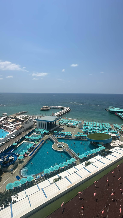 A crezut că nu vede bine! Ce a primit să mănânce o româncă, la „ultra all inclusive” în Turcia
