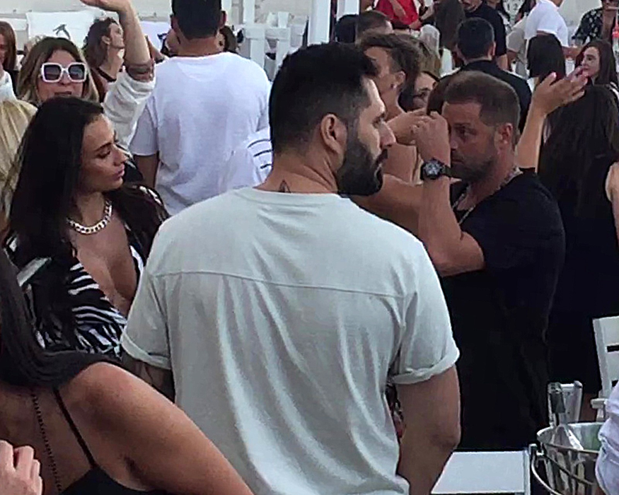 Raluca și Cristi Pulhac s-au distrat în clubul Loft, alături de BRomania
