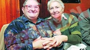 "Faceam dragoste de rupeam patul in doua"