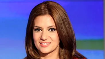 Amalia Enache si-a schimbat culoarea parului! Iti place cum ii sta?