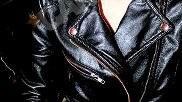 Andreea Popescu sufera dupa operatia de reconstructie faciala. Nu mananca de 5 zile si a slabit 4kg