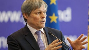Dacian Cioloș recunoaște într-un final: “Am fost repartizat la securitate și i-am păzit casa Doinei Cornea”