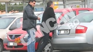 Ovidiu Komornyik a dat microfonul pe salopeta de mecanic auto! Testeaza amortizoare in pauza de masa!