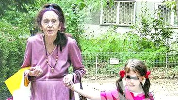 Fetita Adrianei Iliescu, dusa la scoala de asistentii sociali Suntem pe marginea prapastiei!