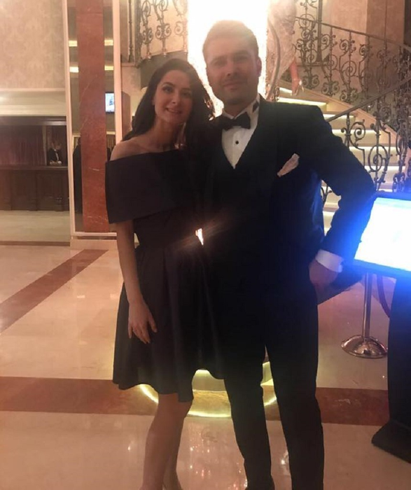 O fostă concurentă de la MPFM, printre invitaţii de la nunta Sandrei cu Adi Mutu! Mesajul emoţionant dedicat mirilor