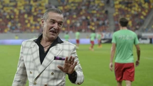 Gigi Becali îl pune la punct pe Valeriu Iftime: „Îi transmit să stea în banca lui!”